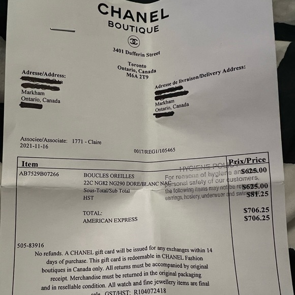 Chanel 22C Gold and Pearly Drop Heart Earrings - Picture 4 of 4